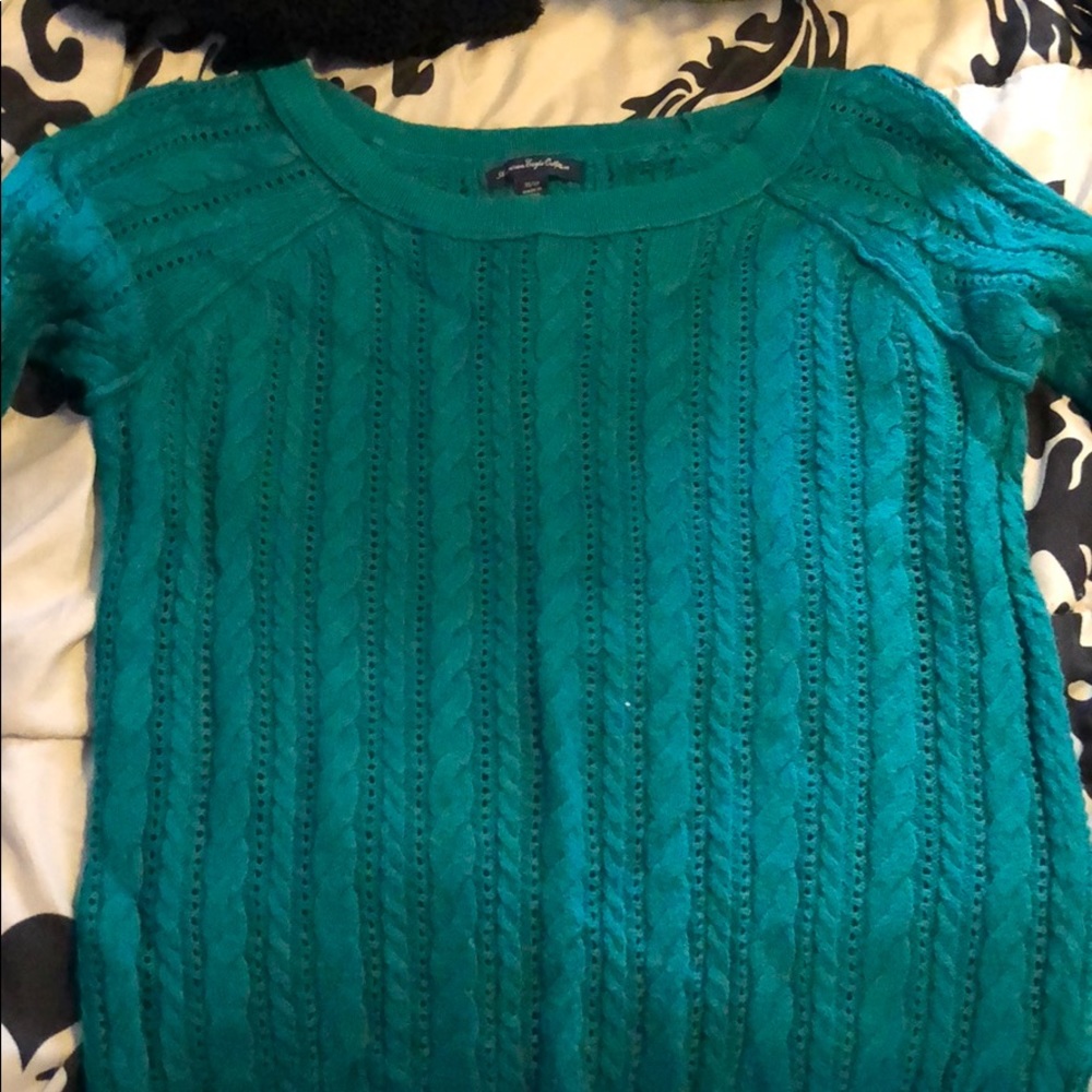 Green American Eagle sweater xs